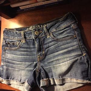 [ American Eagle ] Size 4 Super Stretch shorts